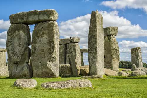 Stonehenge GettyImages-603872978.jpg