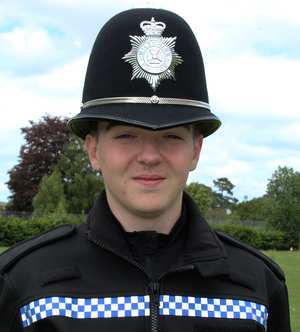 Wiltshire Police Officers Start New Degree Apprenticeship | University ...